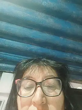 clarita_01's Live XXX Chat