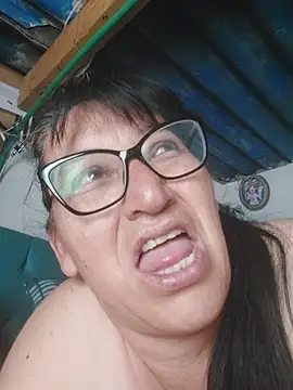 عرض كام clarita_01