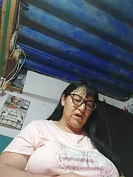 clarita_01 Adlı Modelin Web Kamerası Şovu