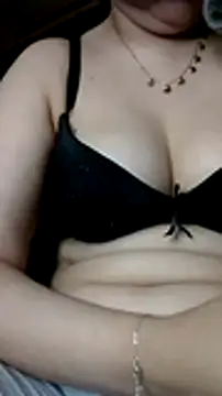 Show modela Moroccan_souzan na web-kameri