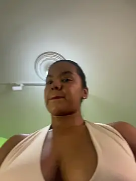 JANYLOVE__ Chat XXX in diretta