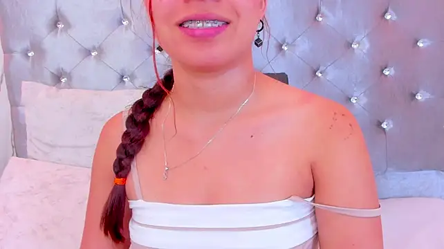 nymphomanya Webcam-Show