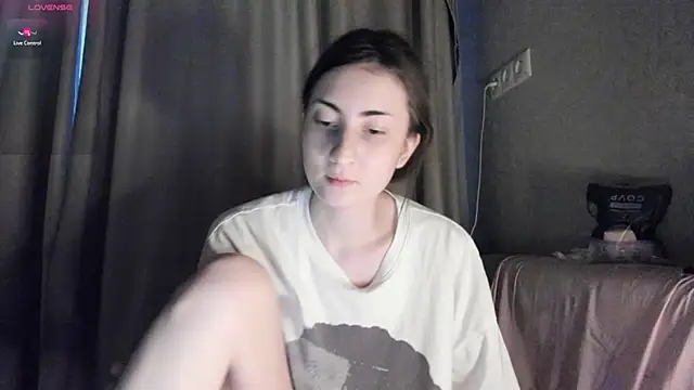 Онлайн чат XXX Ayesha_Thebestt