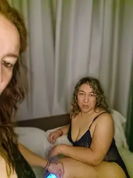 kitty_84 webkamerás műsora