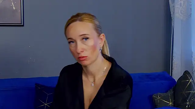 AnneHove webcam show