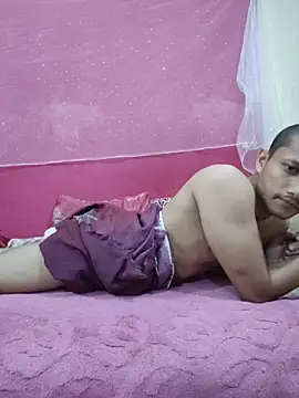 Indiandaddy11 Show Webcam