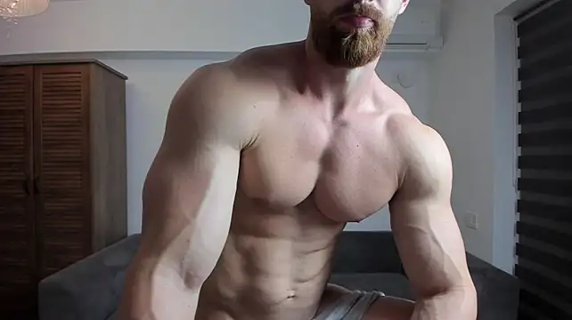 Show modela ZkkBltz na web-kameri