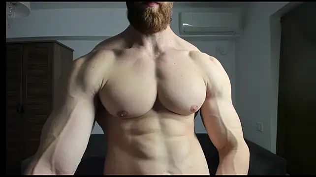 ZkkBltz Webcam show