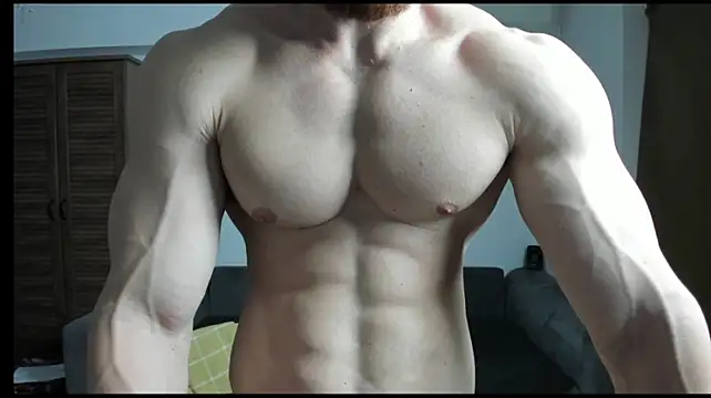 ZkkBltz Webcam show