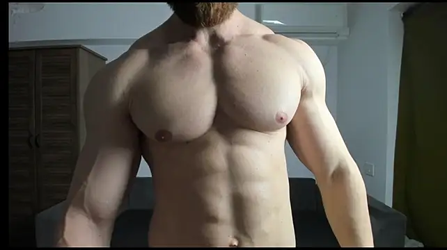 ZkkBltz Webcam show