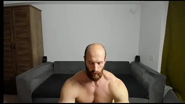 ZkkBltz Webcam show