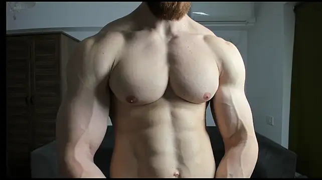 ZkkBltz Webcam show