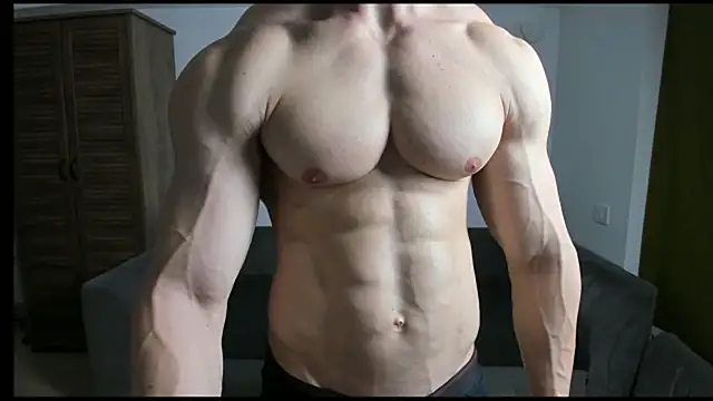 ZkkBltz Webcam show