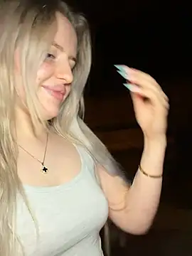Holly-Glamour webcam show