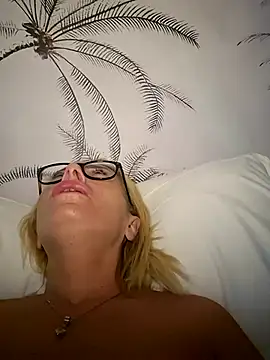 عرض كام Molliexo
