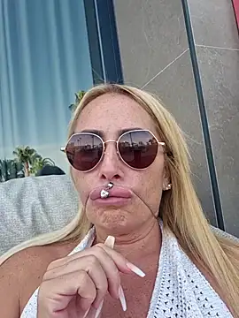 Molliexo Adlı Modelin Web Kamerası Şovu