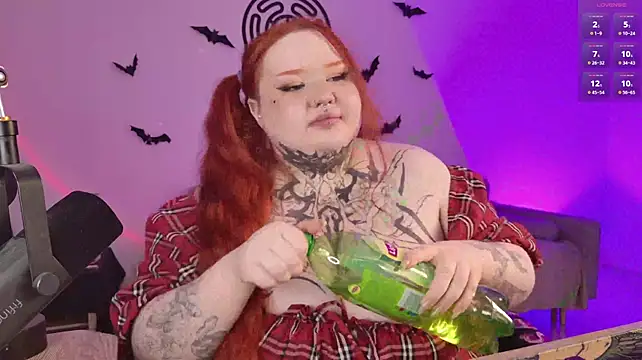 Gotic_Pie: вебкам-шоу