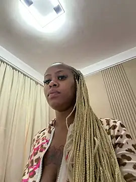 Rose_berry Show in webcam