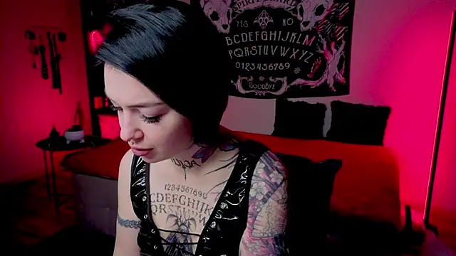 Živá chatovací místnost Magic_Allie
