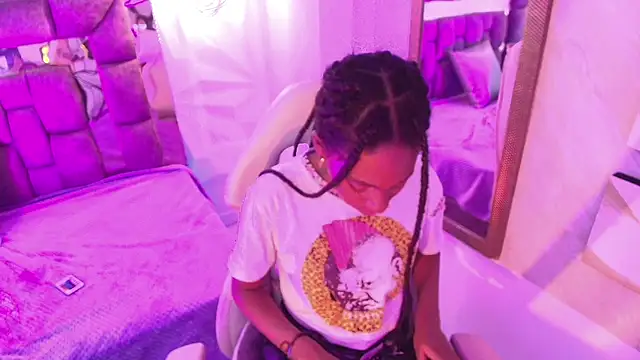 Queen_perla_ 라이브 XXX 채팅