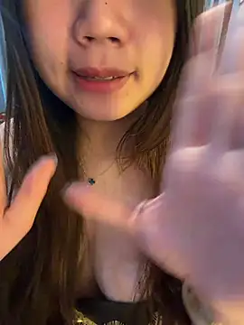 Hanna230のライブチャットルーム