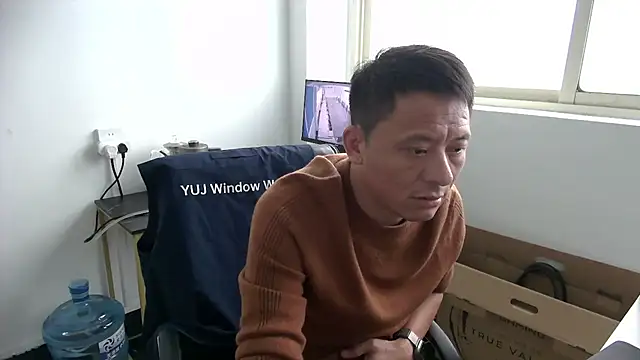 TheodoreTh 网络视讯表演