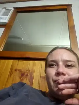 Off_the_Lesh Chat XXX in diretta