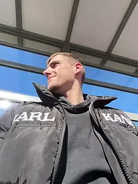 Cookieboy88 Show in webcam