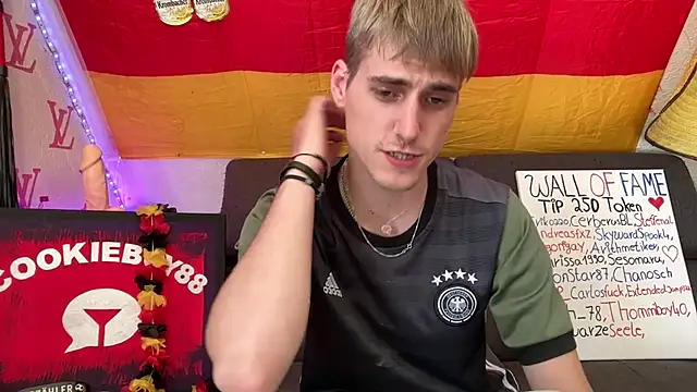 Cookieboy88 Webcam show