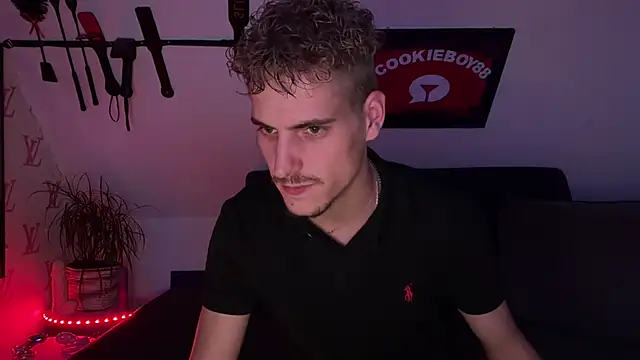 Cookieboy88 Adlı Modelin Web Kamerası Şovu