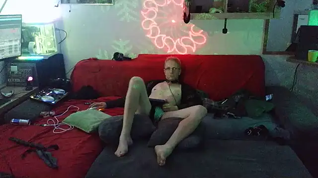 Davidxxx1982 Show in webcam