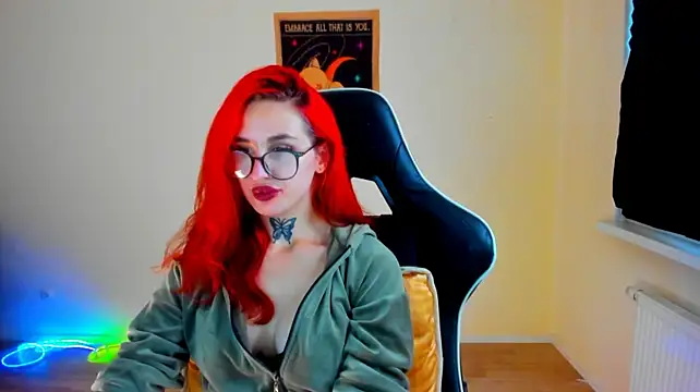 your_tora's Live XXX Chat