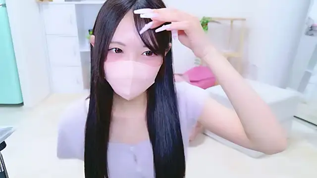 Suzu_ch_xxのライブXXXチャット