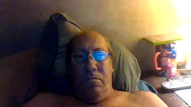 hornyrich69: διαδικτυακό σόου στην κάμερα