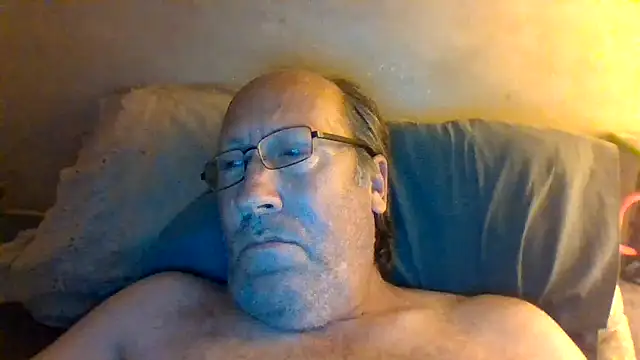 hornyrich69's Webcam Show