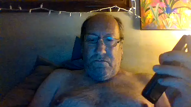hornyrich69's Webcam Show
