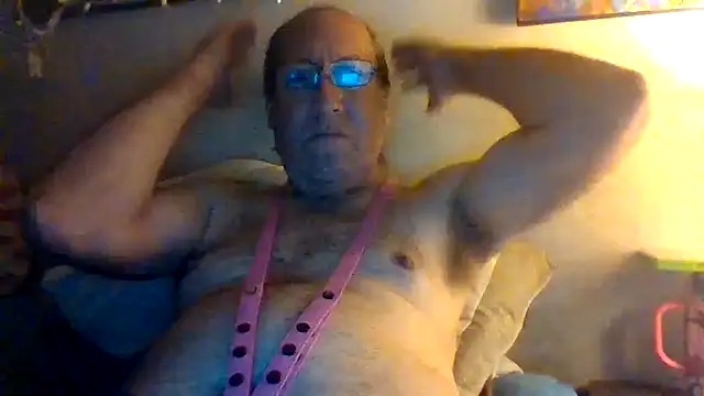 hornyrich69 webkamerás műsora