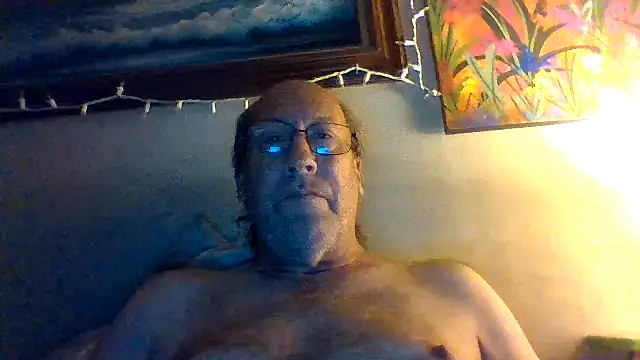 Pokazy przed kamerką – hornyrich69