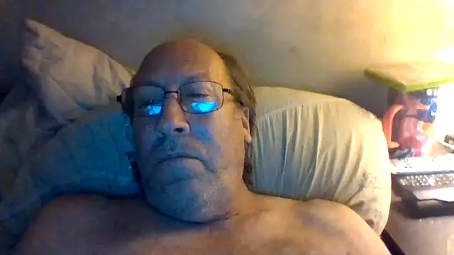 hornyrich69's Webcam Show