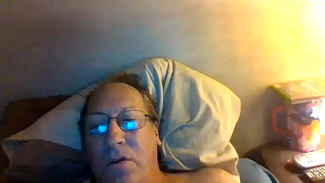 Pokazy przed kamerką – hornyrich69