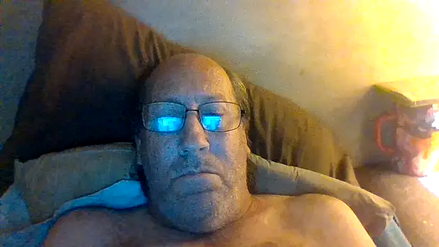 hornyrich69 webkamerás műsora