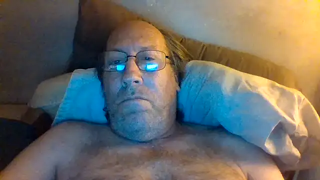 Pokazy przed kamerką – hornyrich69