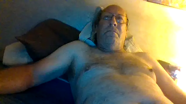 hornyrich69's Live XXX Chat