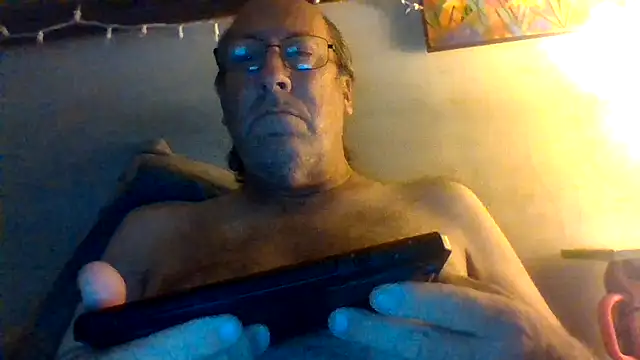 hornyrich69 Adlı Modelin Web Kamerası Şovu