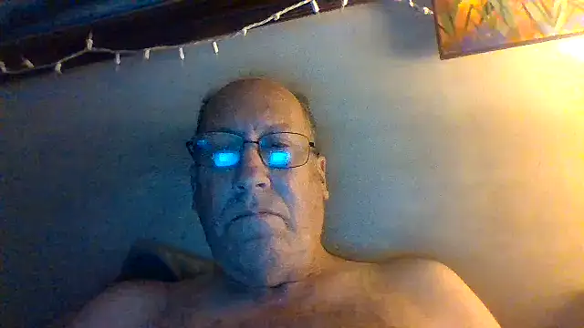 hornyrich69 Webcam Show