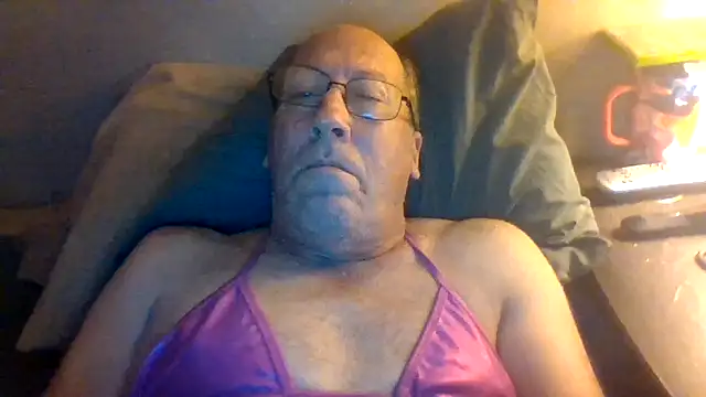 hornyrich69: διαδικτυακό σόου στην κάμερα