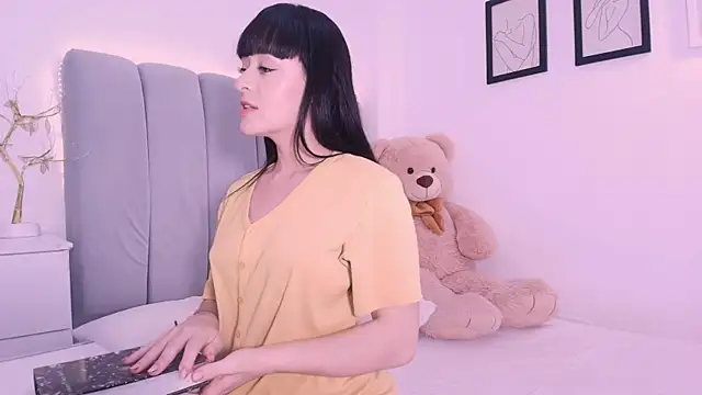 DannaHyde's Live XXX Chat