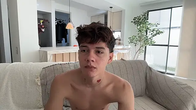 badboy_one_ 网络视讯表演