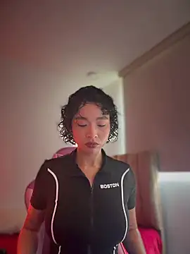 Hips_hannah XXX чат на живо
