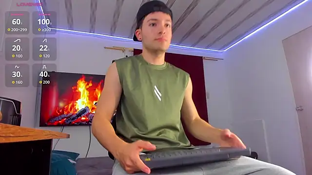 Benji_Andrew Adlı Modelin Web Kamerası Şovu